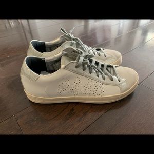 P448 Women’s low top sneaker